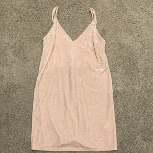 Audrey pink velvet dress